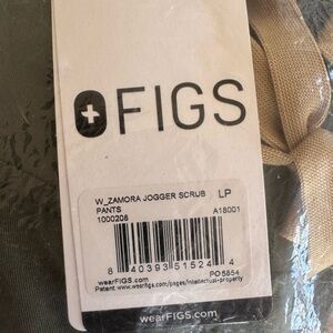 Figs Zamora Jogger Pants in Moss